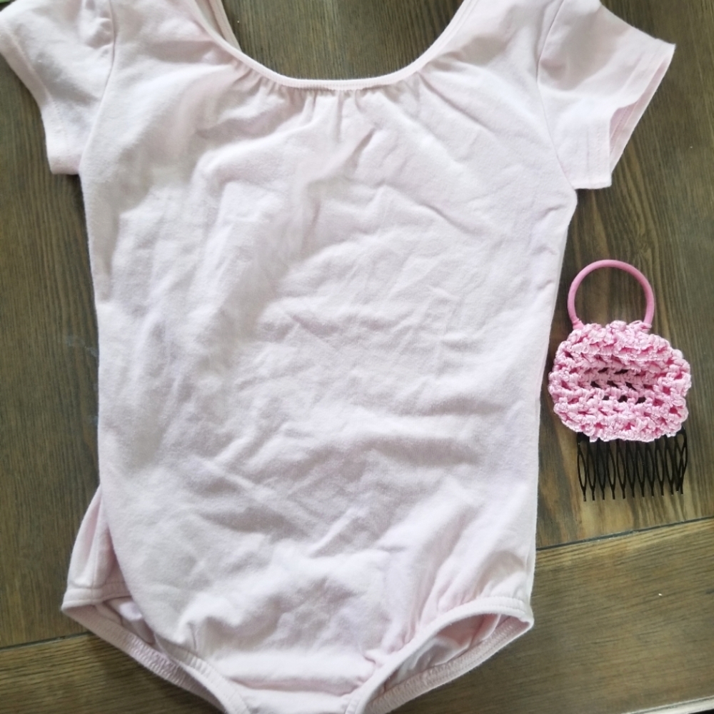 Like new Motionwear Ballet Dance leotard size IC 6/6x